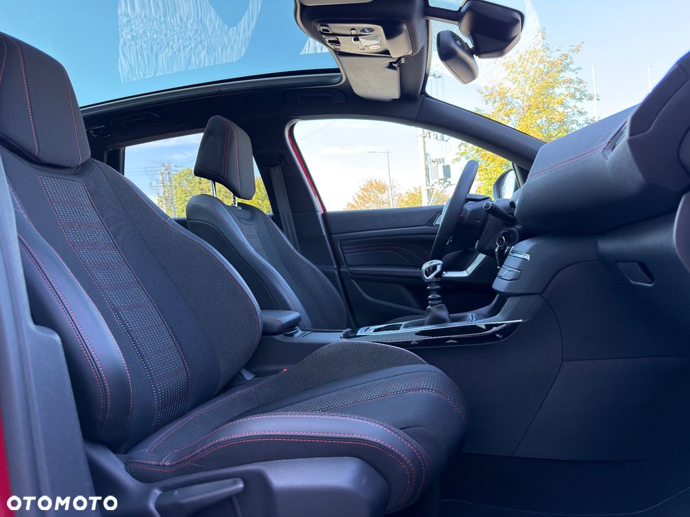 Peugeot 308 - 22
