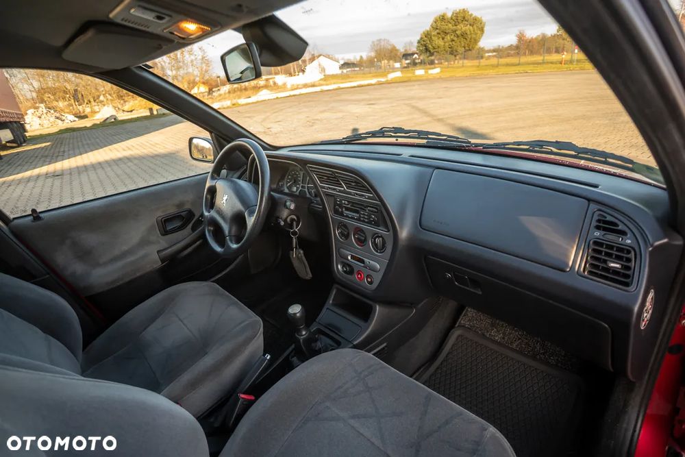 Peugeot 306 1.4 SR - 17