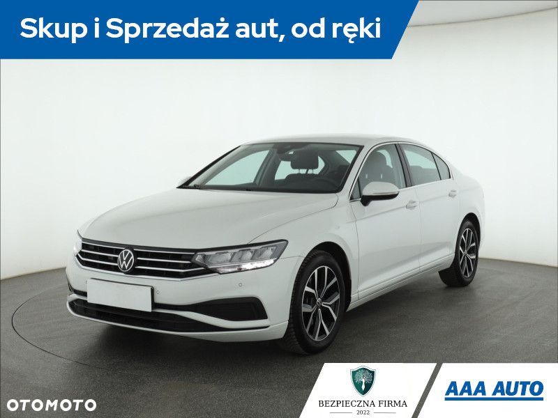 Volkswagen Passat - 3
