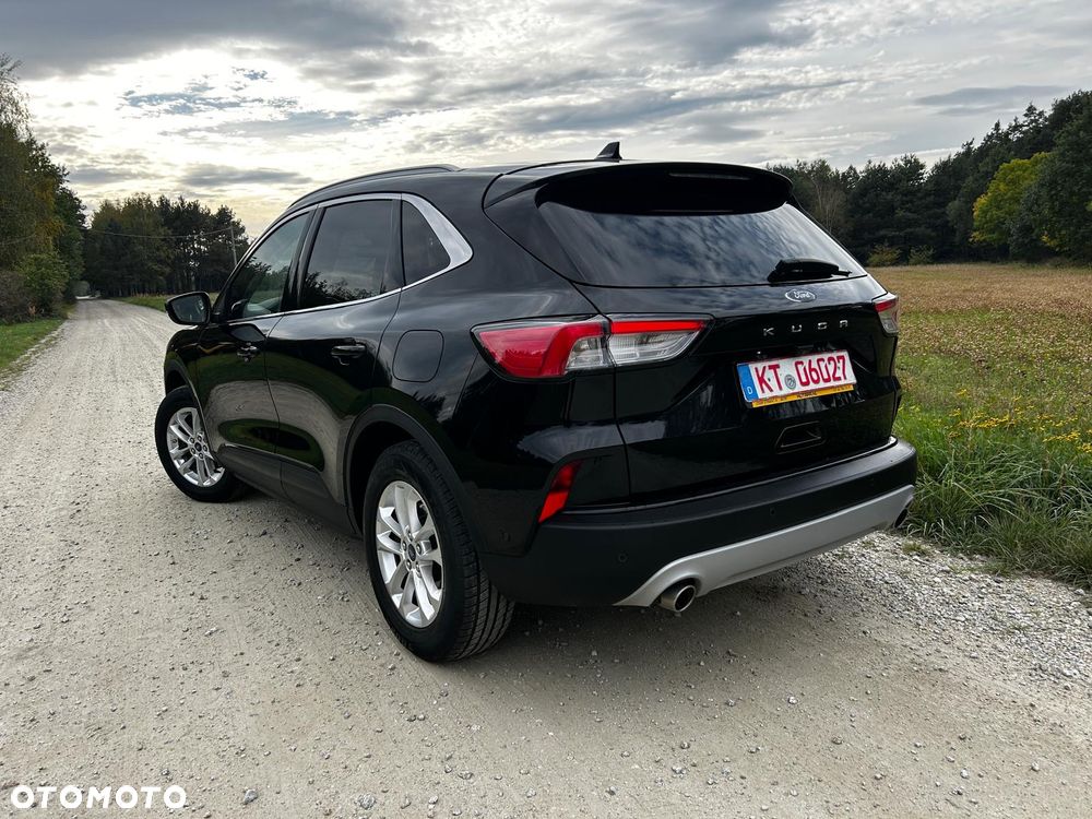 Ford Kuga - 3
