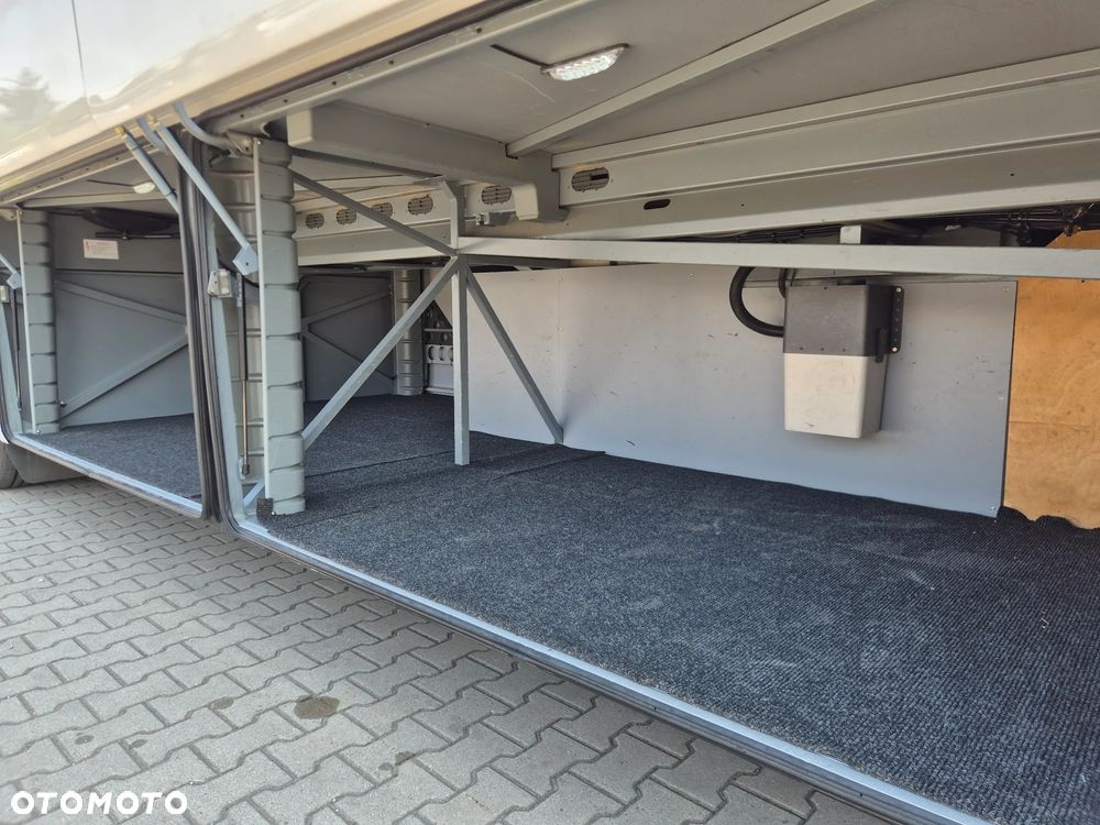 Mercedes-Benz RHD / SPROWADZONY/ 12 M / MANUAL/ EURO 6 - 15
