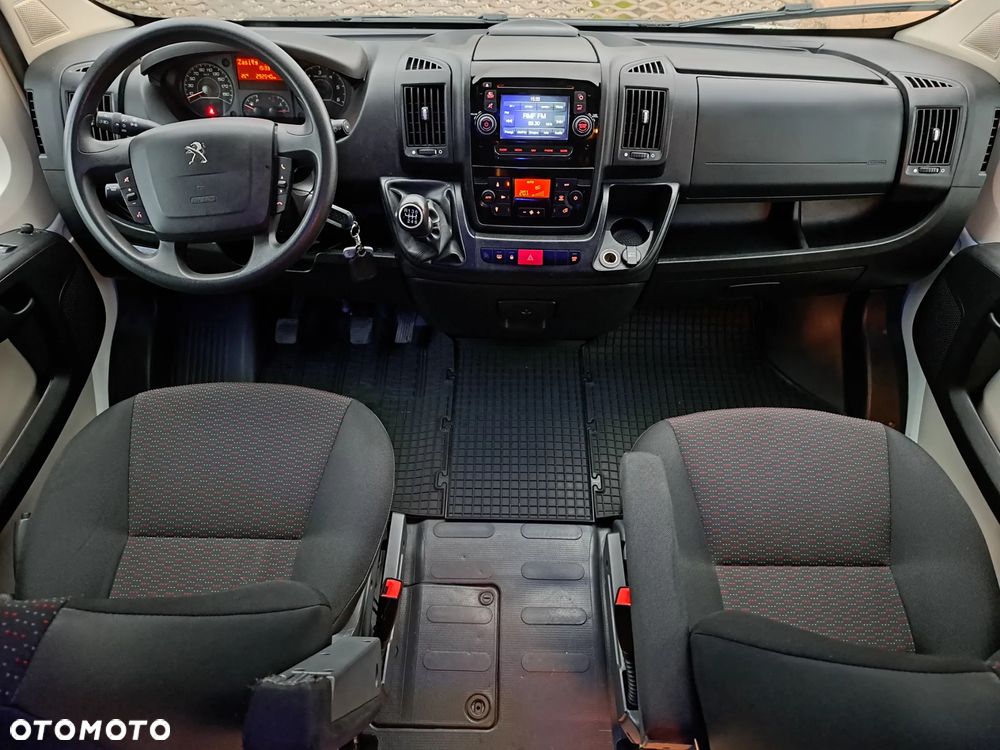 Peugeot BOXER - 33