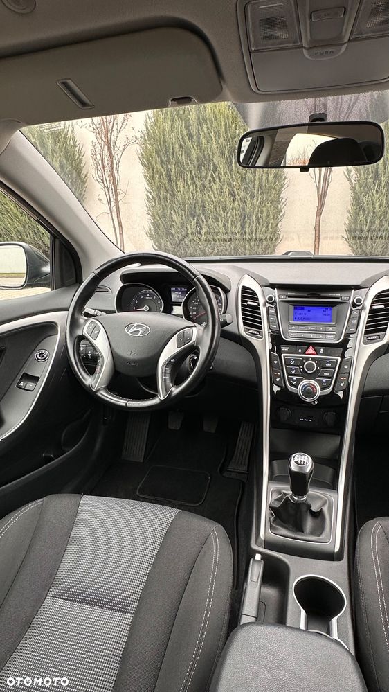 Hyundai i30 1.4 Comfort - 19