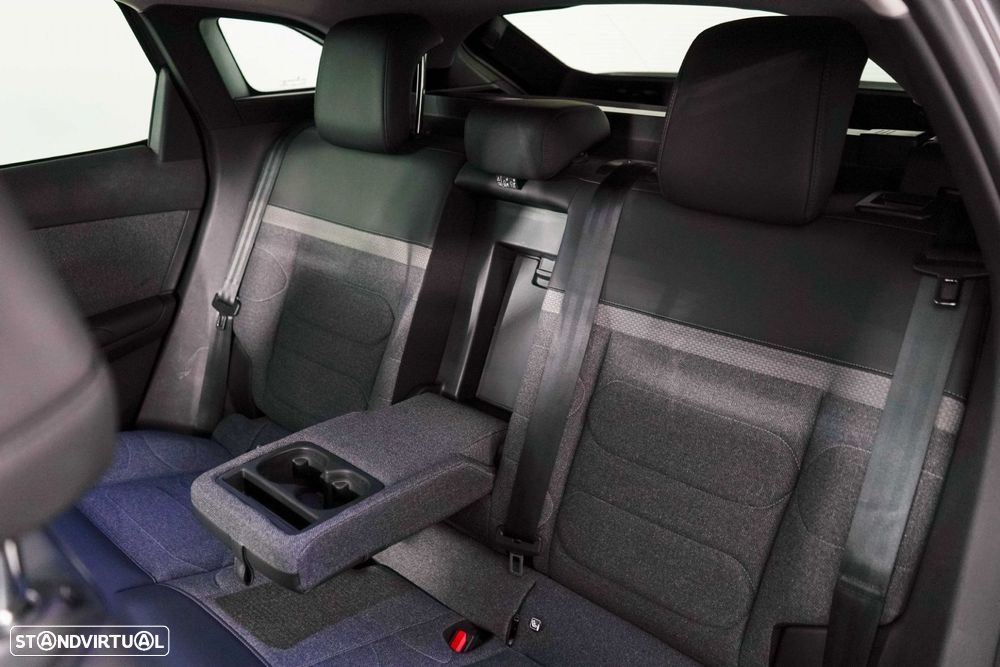 Citroën C5 X 1.2 PureTech Shine EAT8 - 9