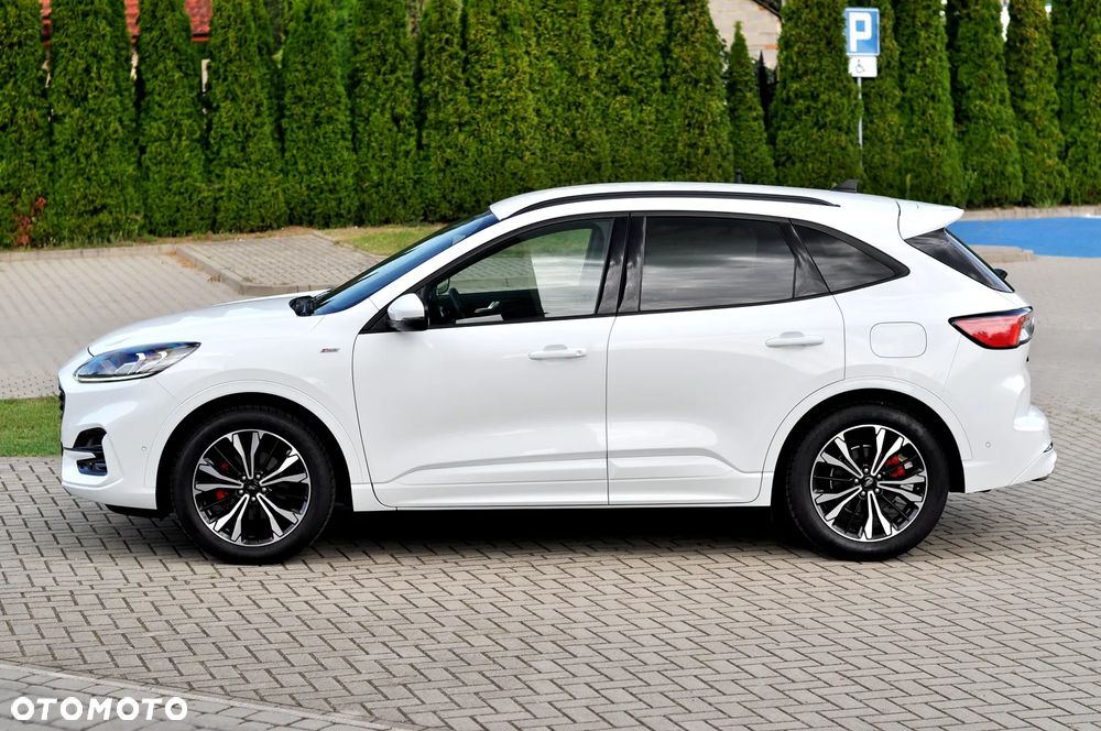 Ford Kuga 1.5 EcoBoost FWD ST-Line X - 11