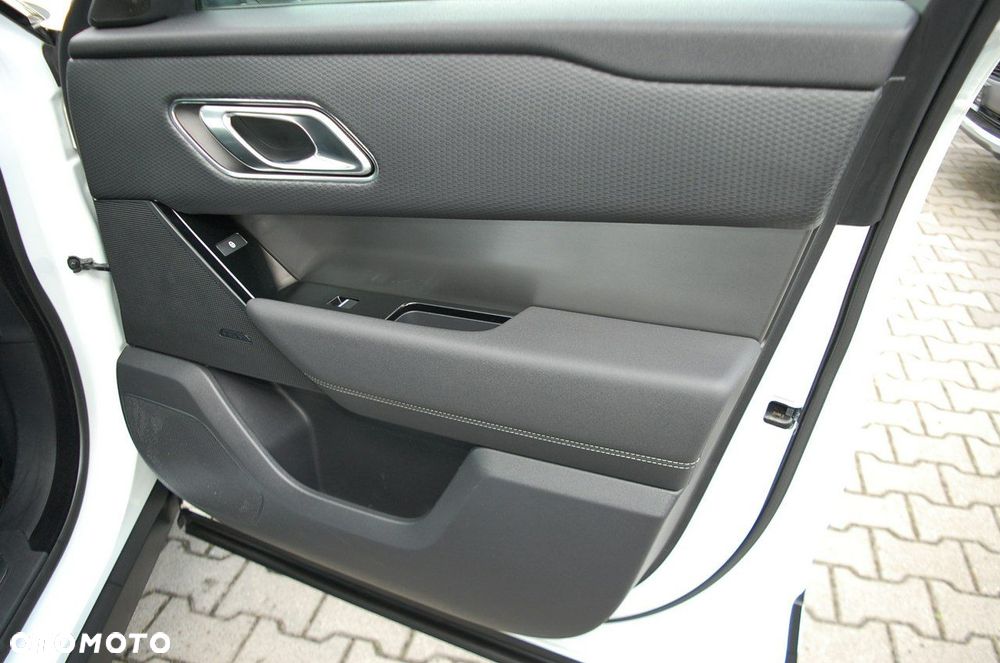 Land Rover Range Rover Velar - 32
