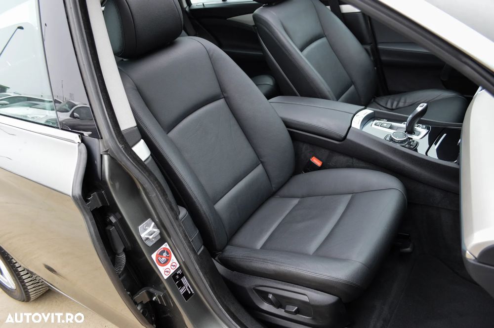 BMW Seria 5 520d Gran Turismo Aut. Luxury Line - 23