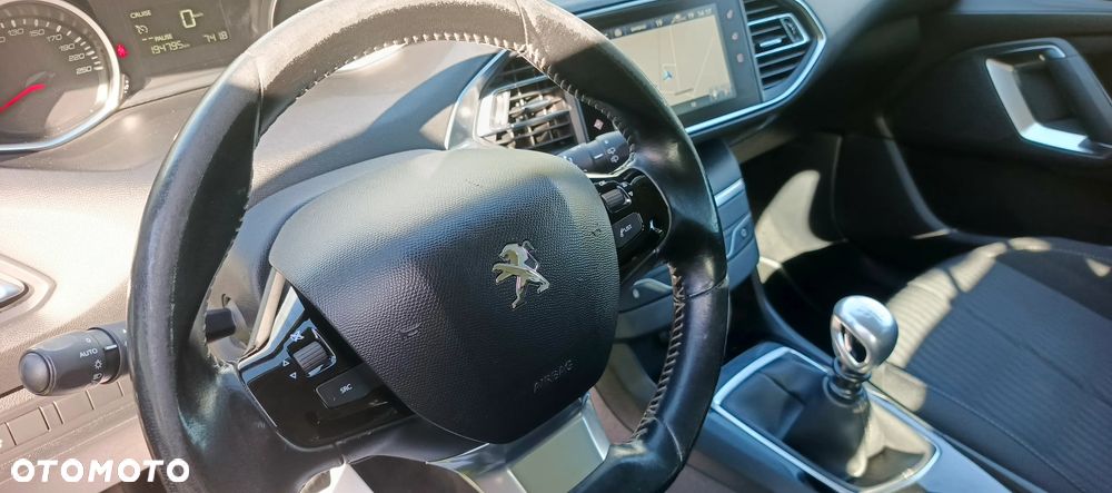 Peugeot 308 - 9