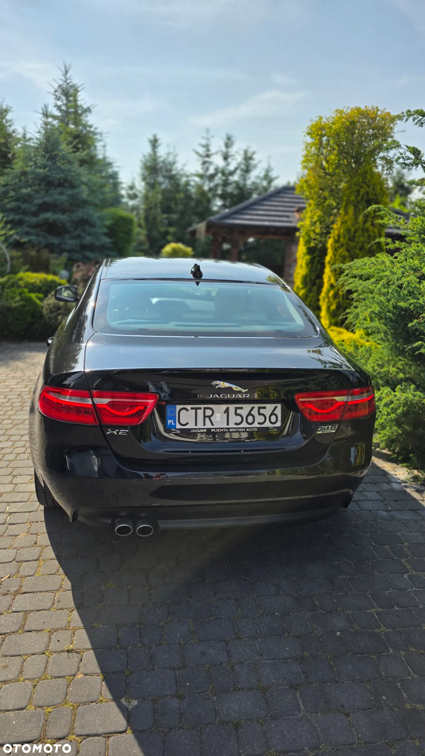 Jaguar XE 2.0 D AWD Prestige - 9