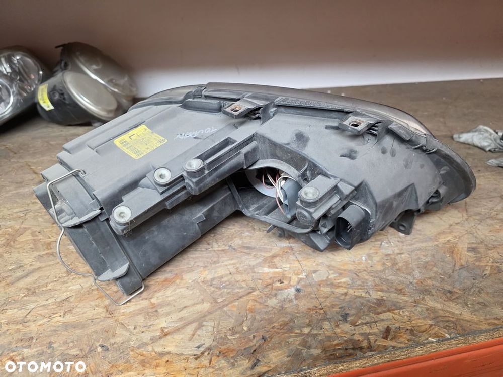 VOLKSWAGEN TOURAN I LAMPA PRZEDNIA LEWA ANGLIK 1T0941005 - 2