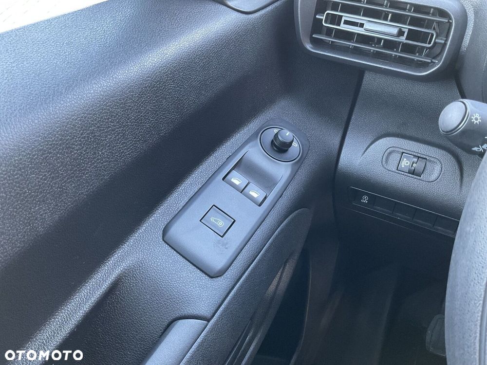 Toyota PROACE CITY - 9