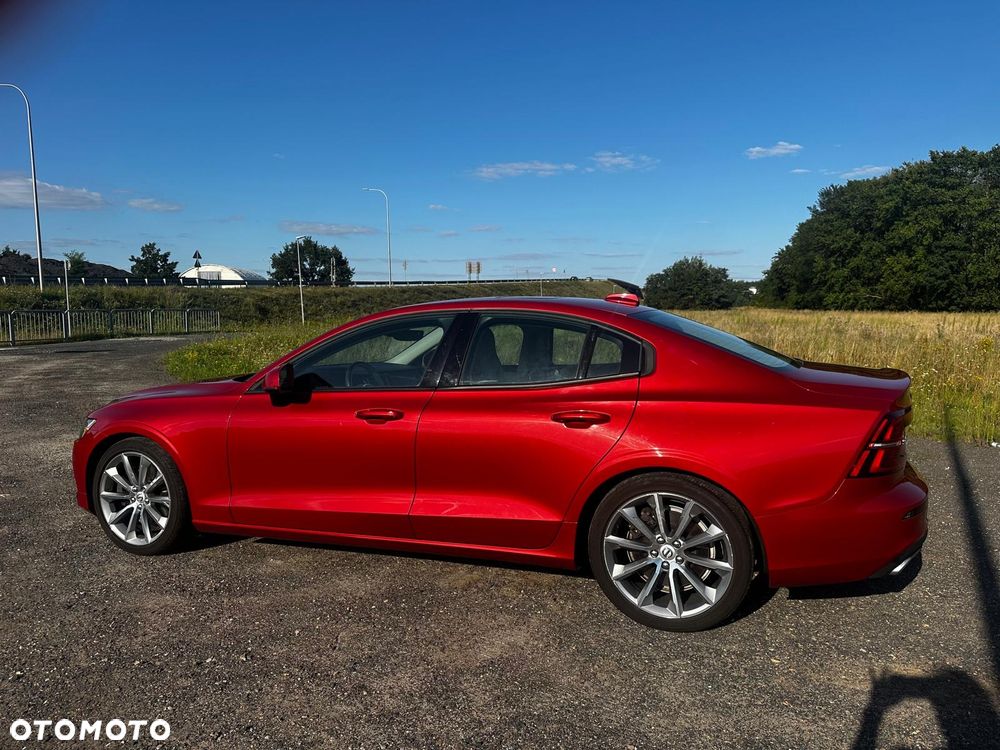 Volvo S60 T6 AWD Momentum Pro - 4