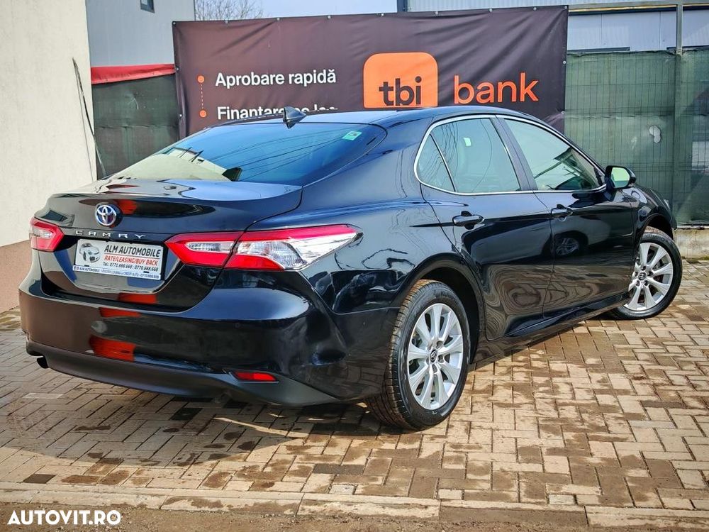 Toyota Camry Business Edition - 8