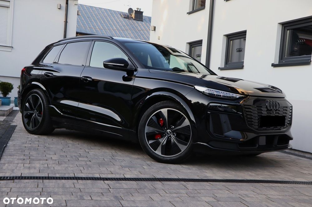 Audi SQ6 e-tron - 4