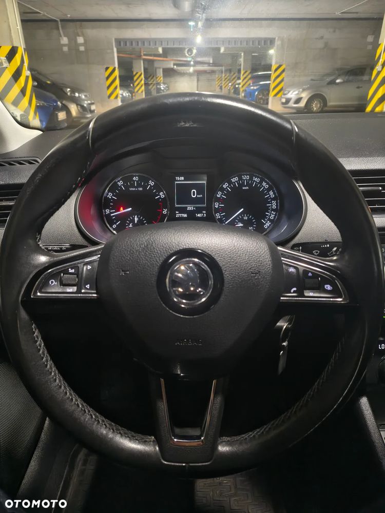 Skoda Octavia 1.4 TSI Ambition - 9