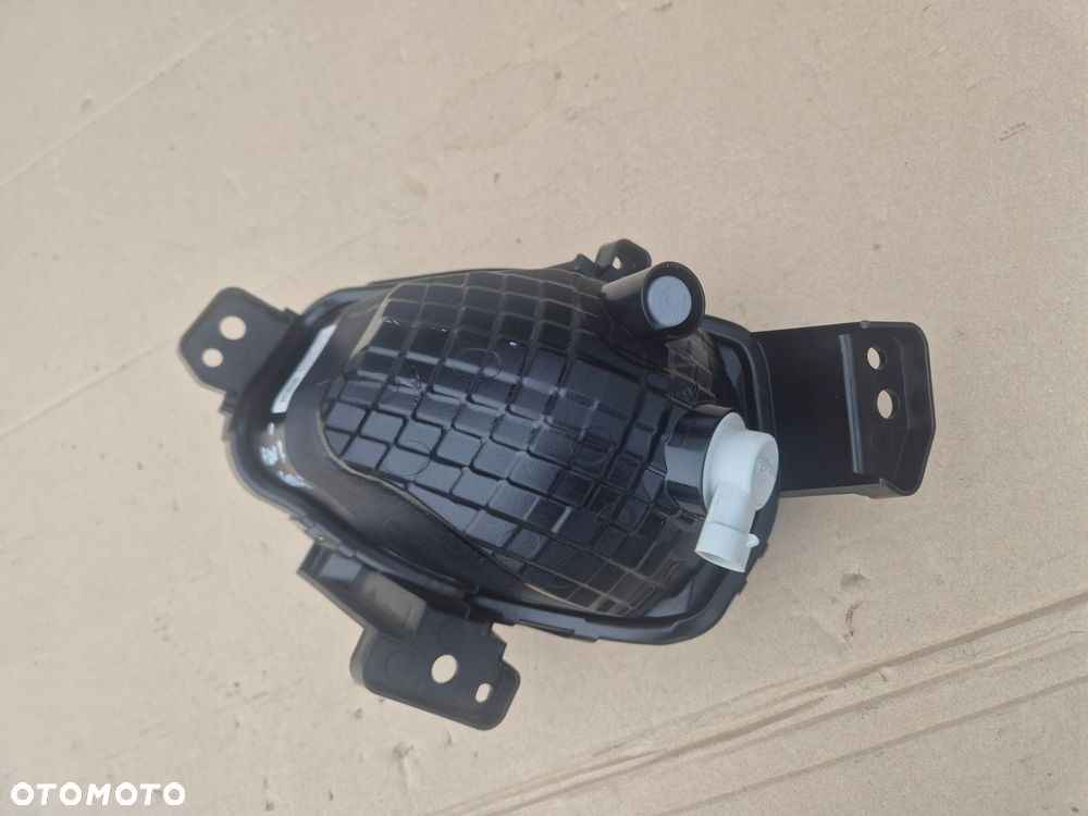 Fiat 600e kierunkowskaz prawy.NIE Led.MOPAR. 2023- - 4