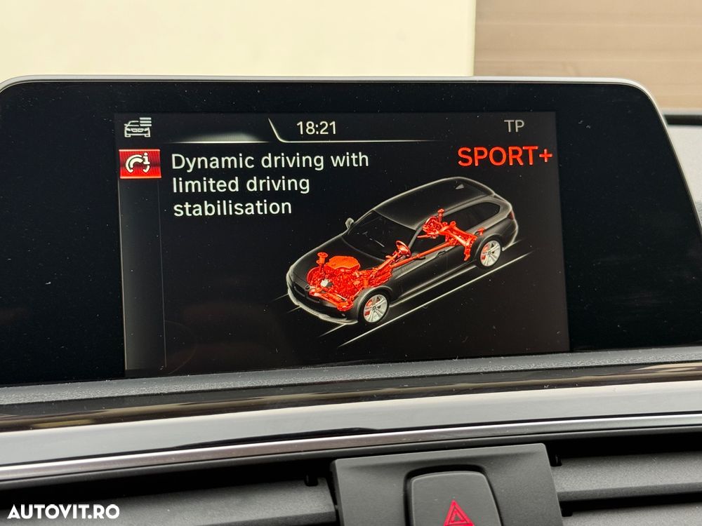 BMW Seria 3 320d Aut. Sport Line - 32