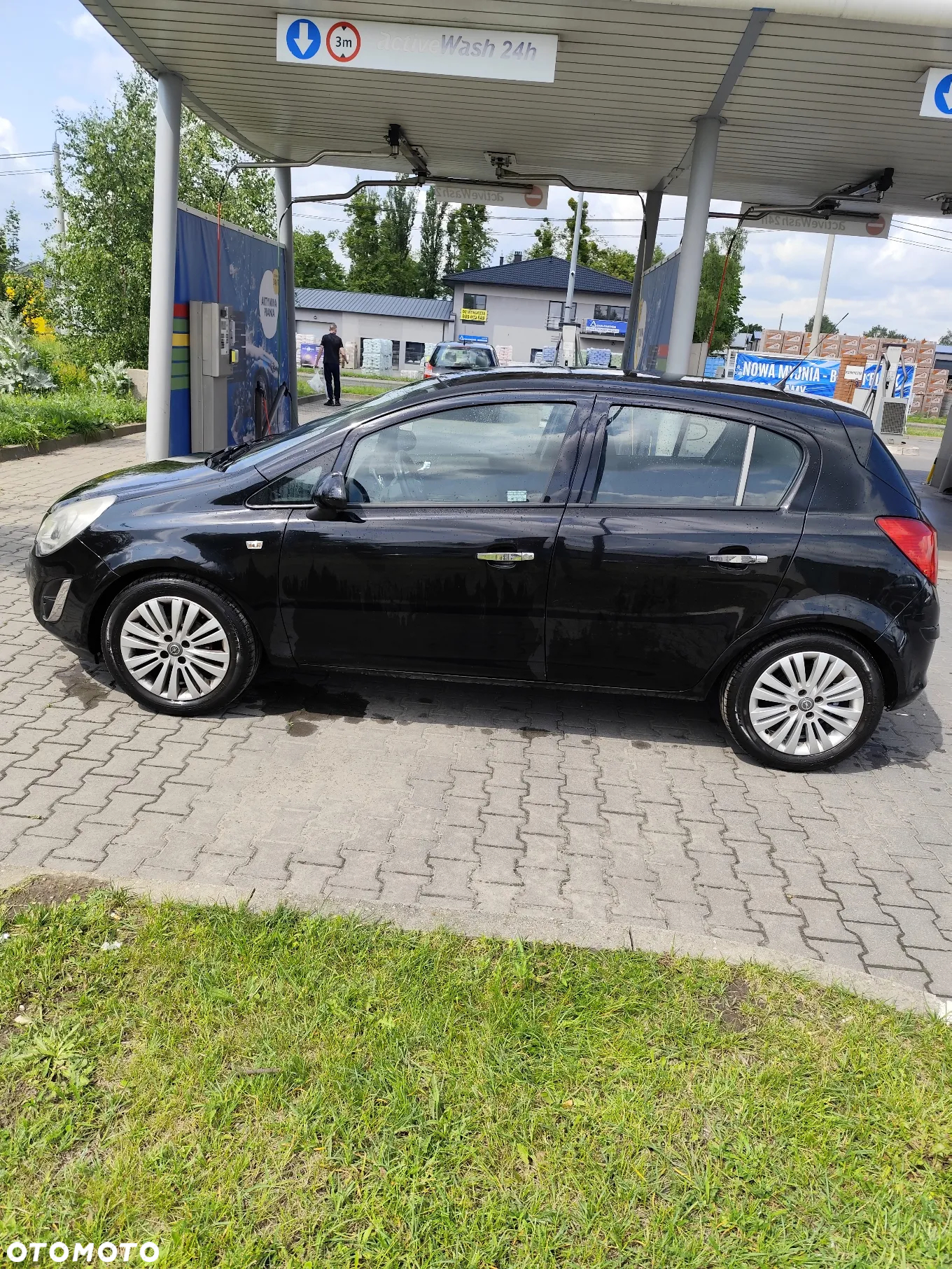 Opel Corsa 1.2 16V Cosmo - 8