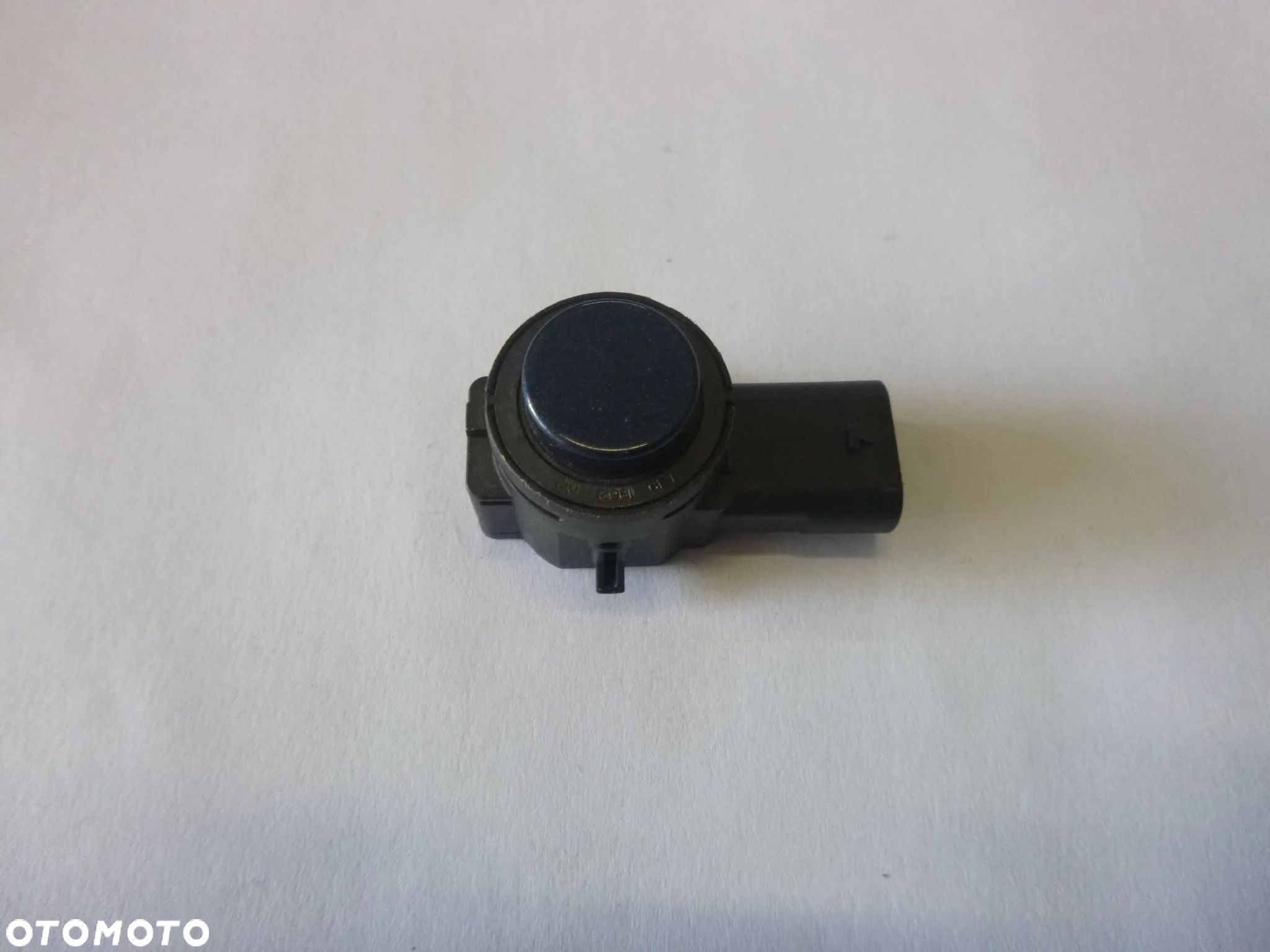 CZUJNIK SENSOR PARKOWANIA COFANIA PDC MERCEDES NOWE MODELE - 1