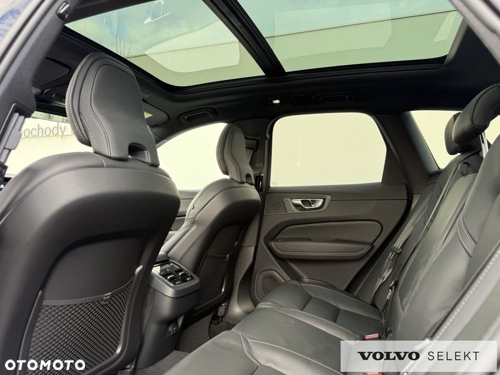 Volvo XC 60 - 25