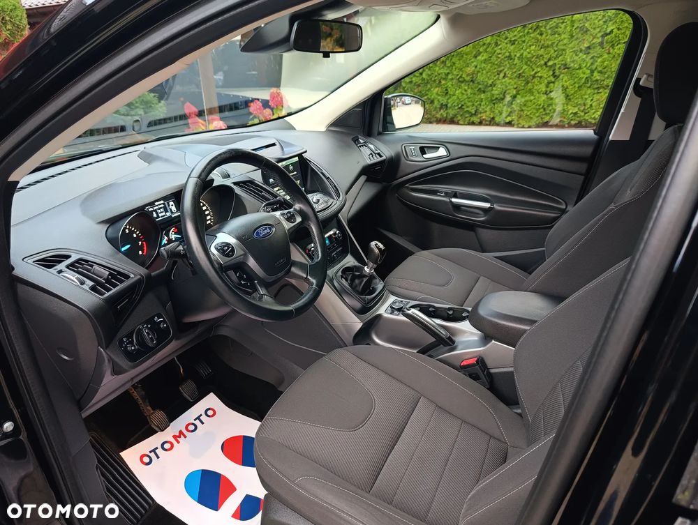 Ford Kuga 1.5 EcoBoost 2x4 Black & Silver - 23