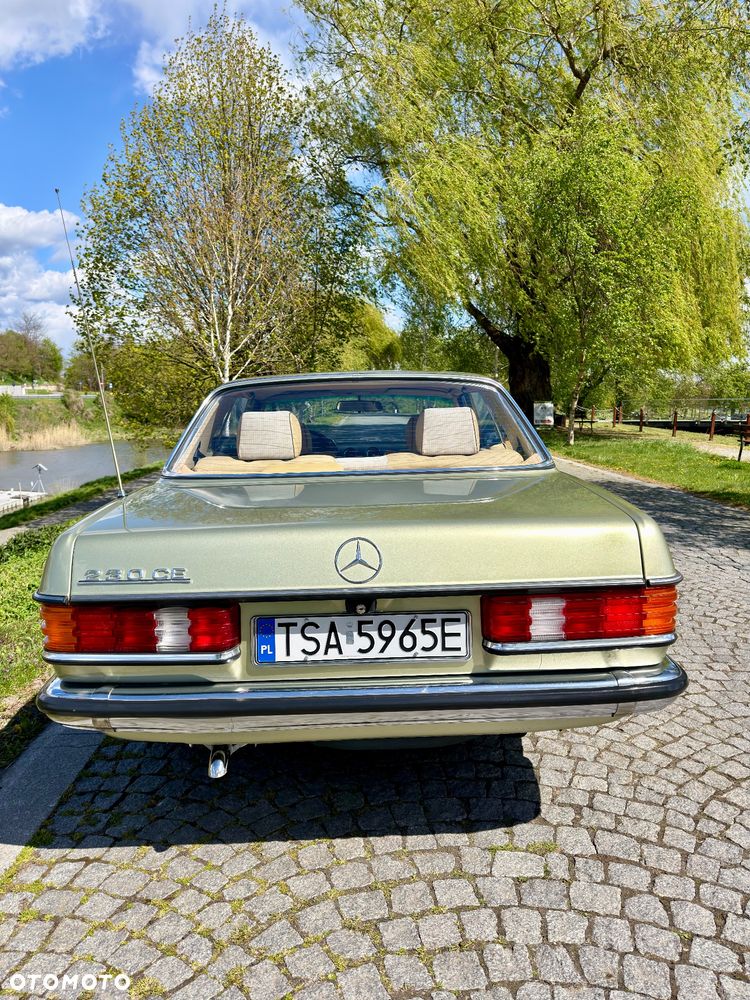 Mercedes-Benz W123 - 11