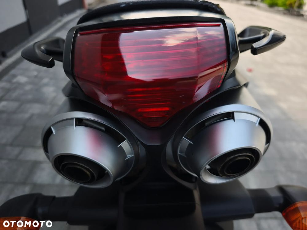 Yamaha FZ6 - 23