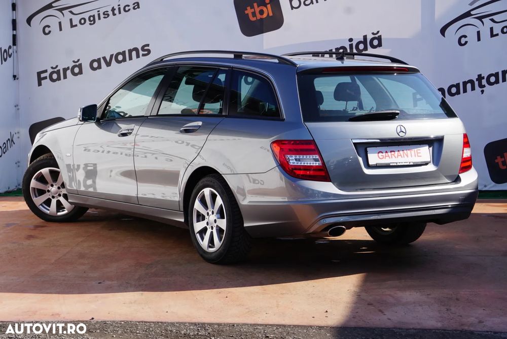 Mercedes-Benz C 220 CDI DPF (BlueEFFICIENCY) - 3