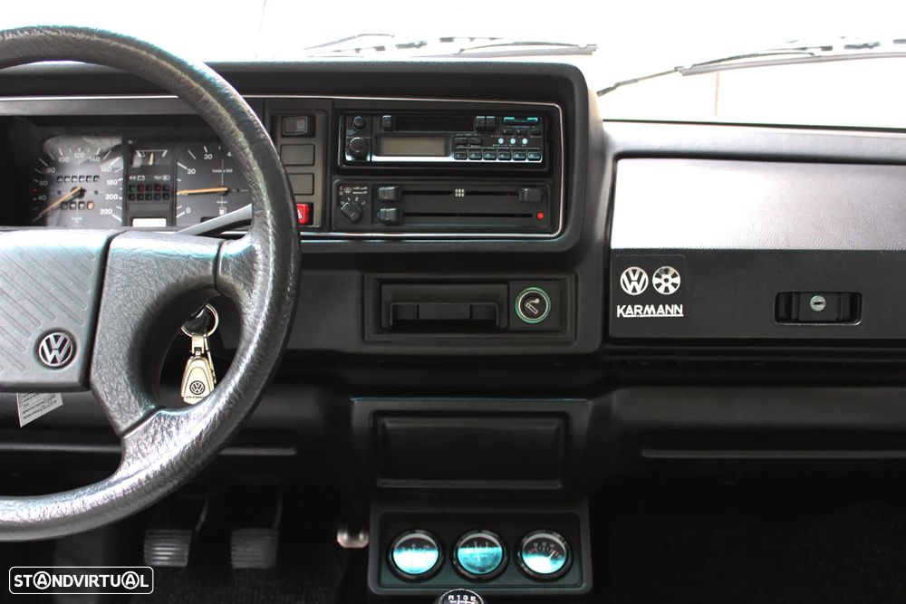 VW Golf Cabriolet 1.6 - 19