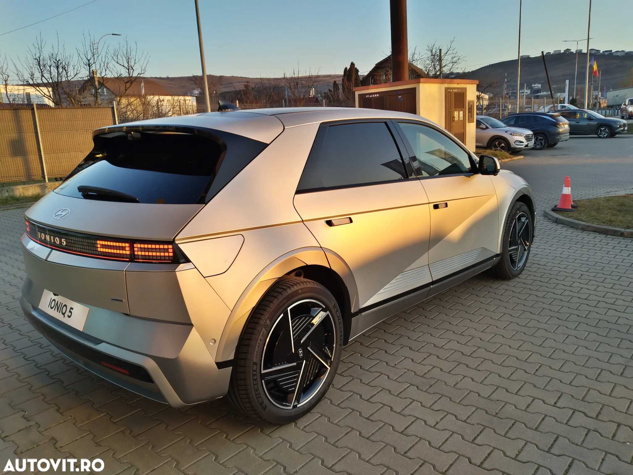 Hyundai IONIQ - 6