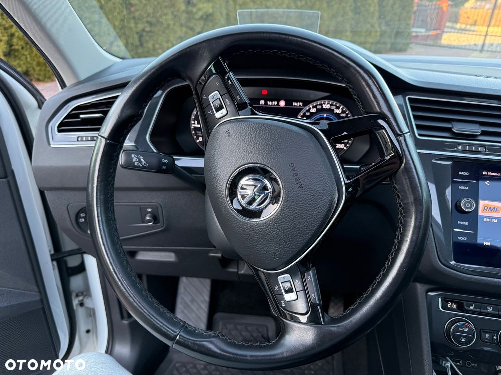 Volkswagen Tiguan 2.0 TDI SCR 4MOTION (BlueMotion Techn.) DSG Highline - 35