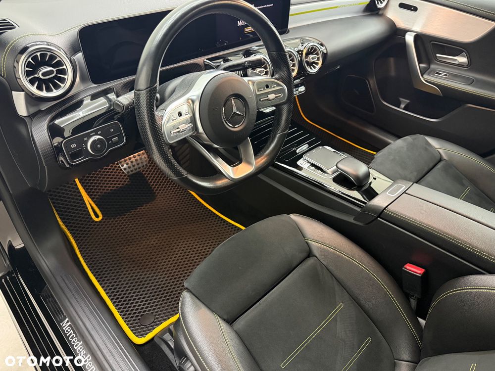 Mercedes-Benz Klasa A 180 d Edition 1 7G-DCT - 7