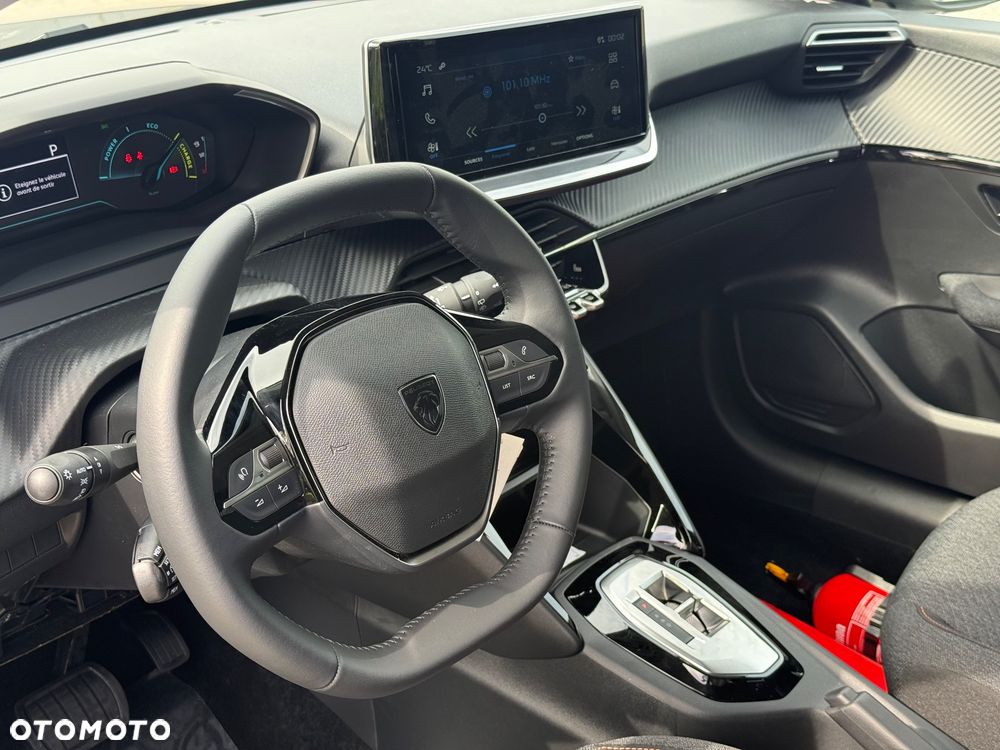 Peugeot 208 1.2 mHEV Edition e-DCS6 - 10