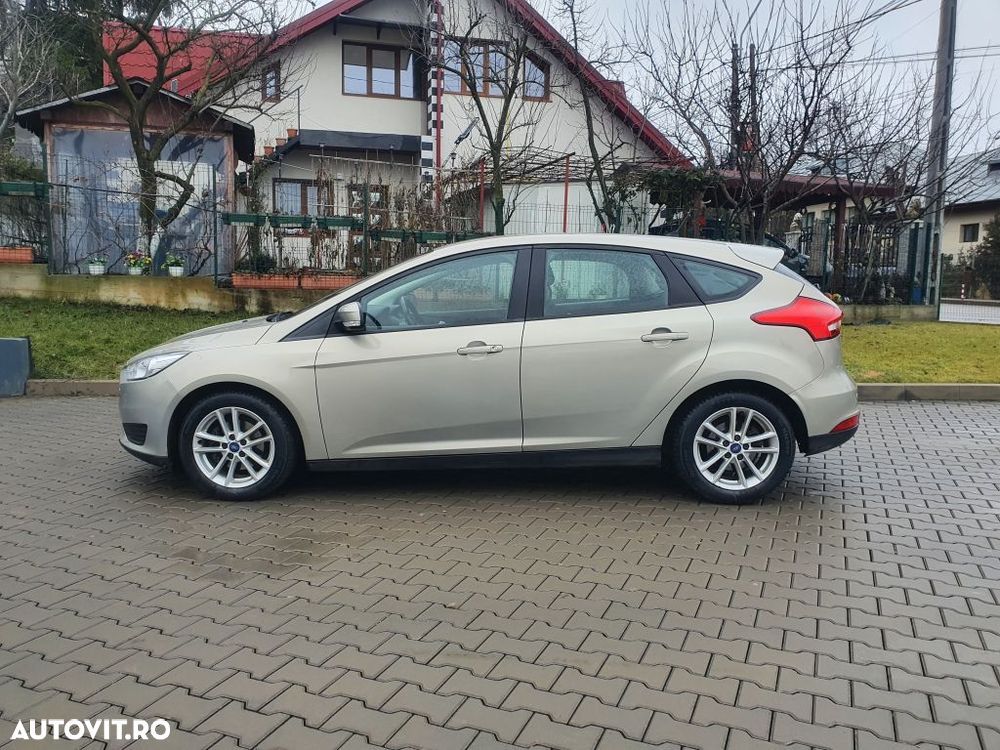 Ford Focus 1.0 EcoBoost Start-Stopp-System COOL&CONNECT DESIGN - 4