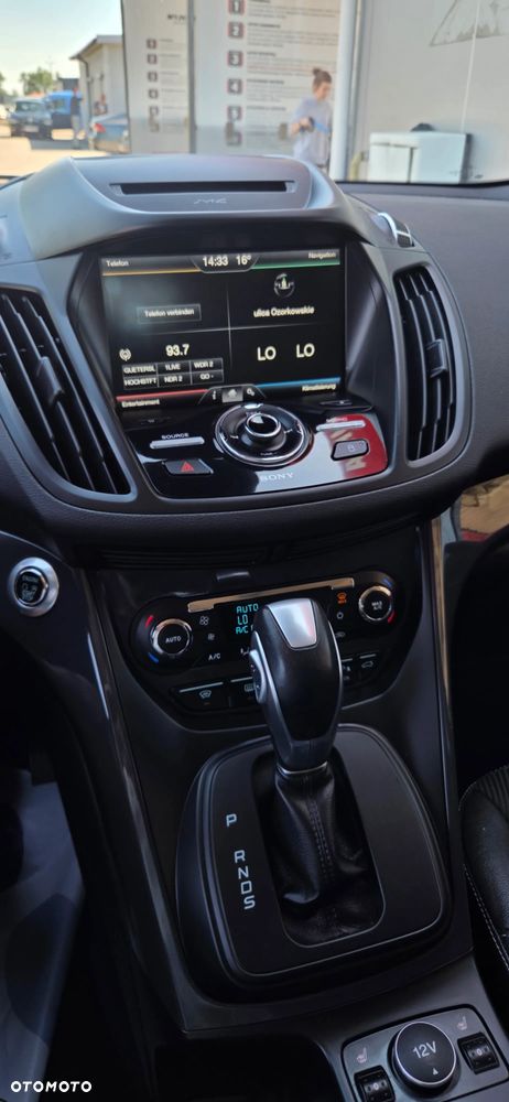 Ford Kuga 2.0 TDCi 4x4 Titanium - 25