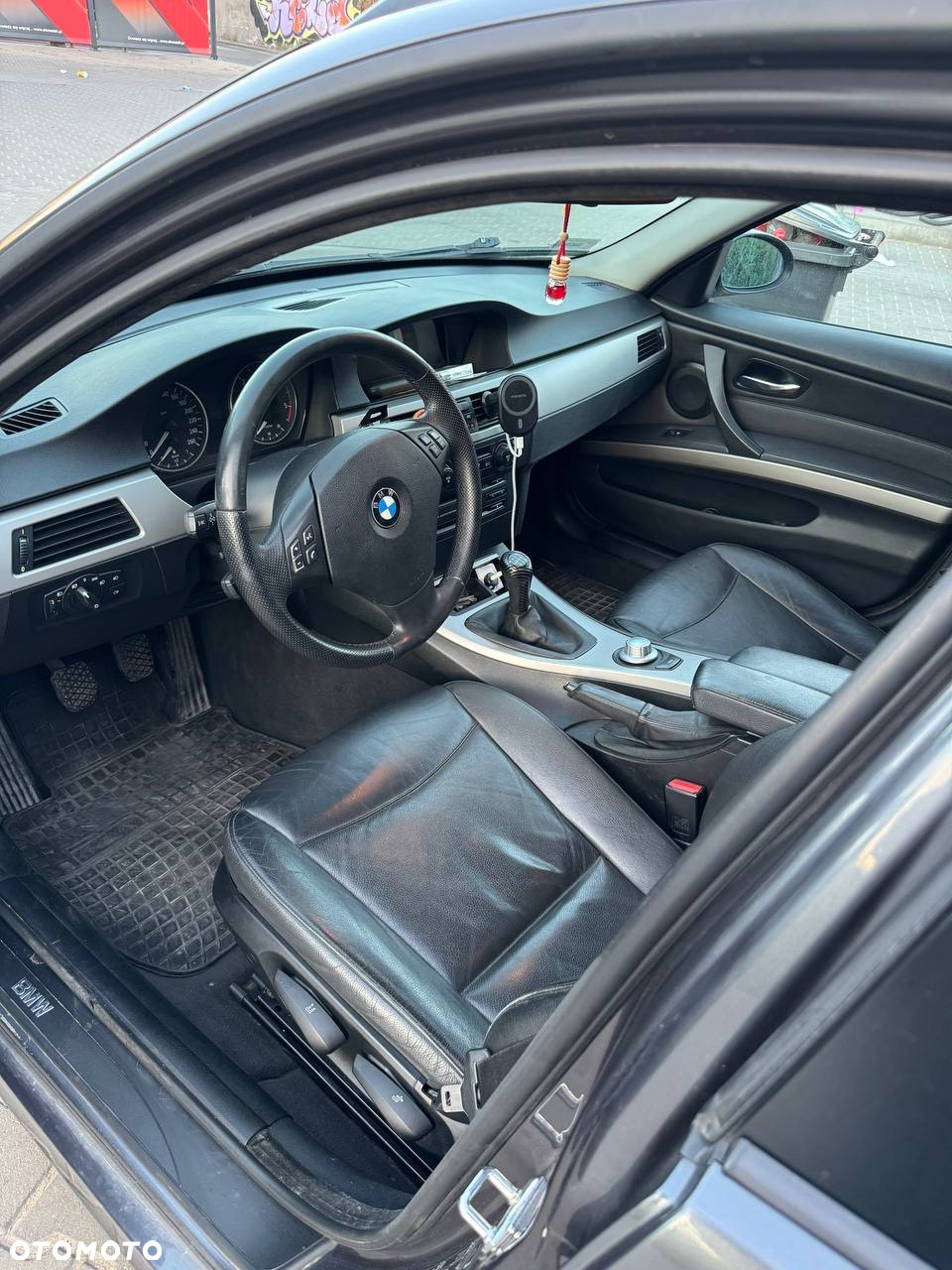 BMW Seria 3 318d - 5