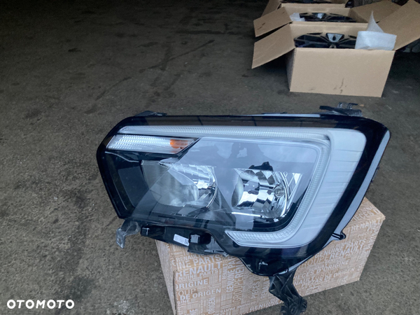RENAULT MASTER 3 III LIFT 4 IV LAMPA PRZEDNIA LEWA REFLEKTOR LEWY PRZÓD przedni LED Ledowa  Wwa