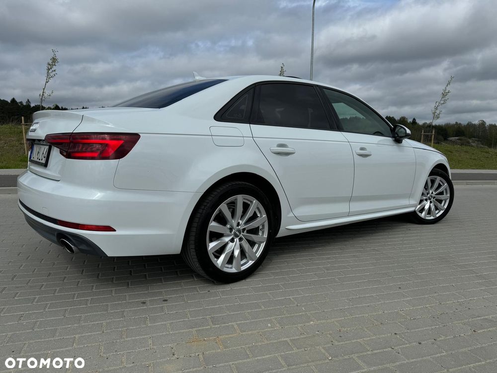 Audi A4 Limousine - 15