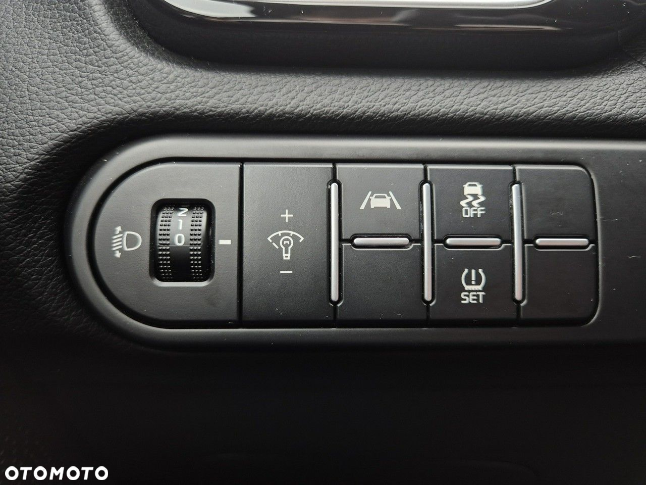 Kia ProCeed - 18