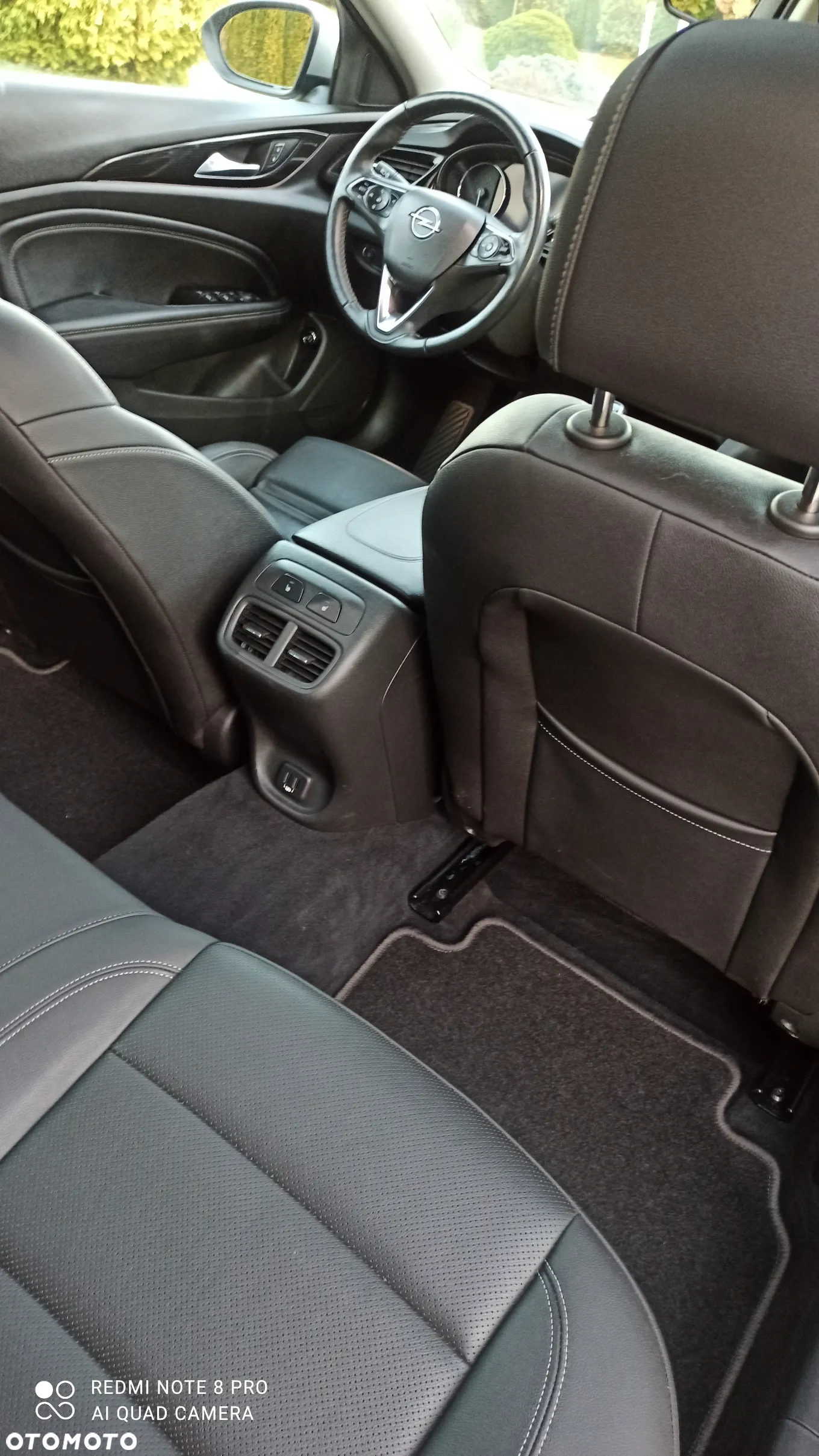 Opel Insignia - 14