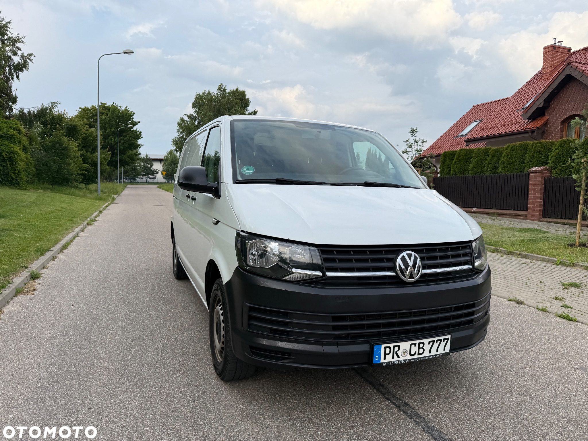 Volkswagen Transporter - 24