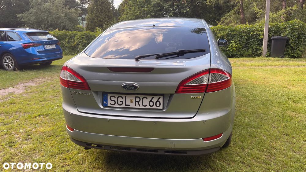 Ford Mondeo 2.0 TDCi Ambiente - 5