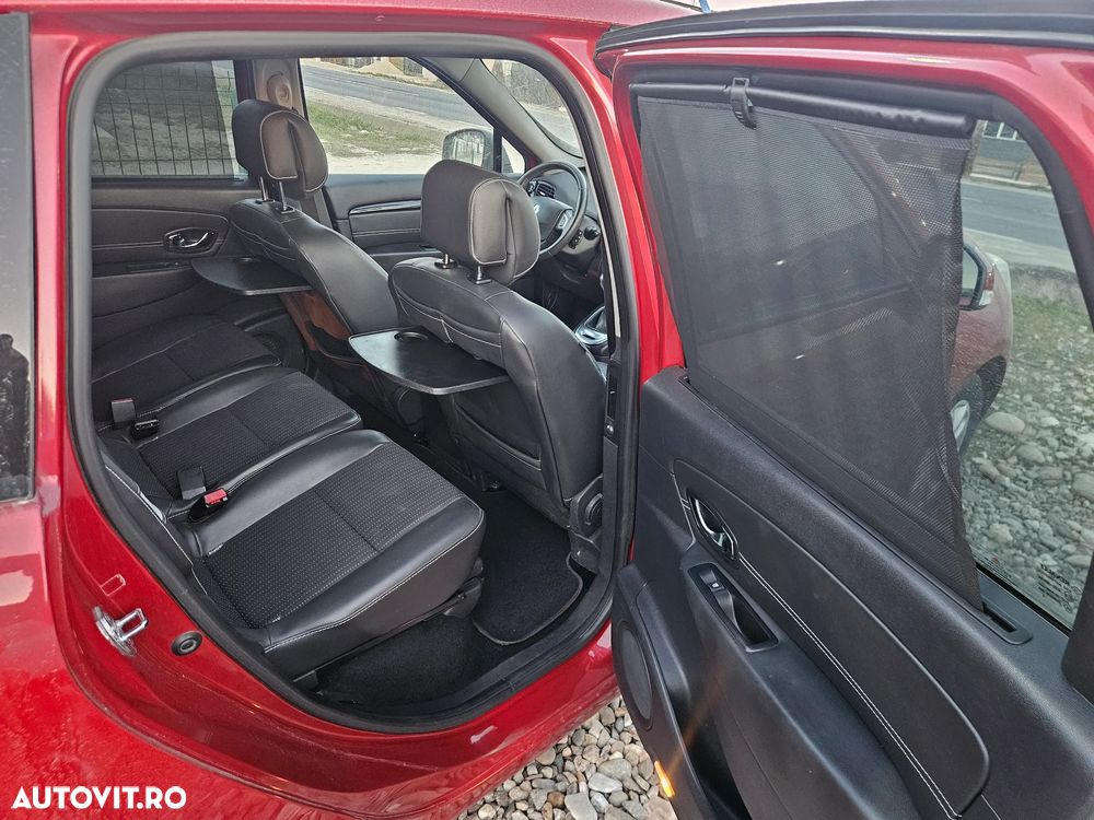 Renault Grand Scenic dCi 110 Paris - 14
