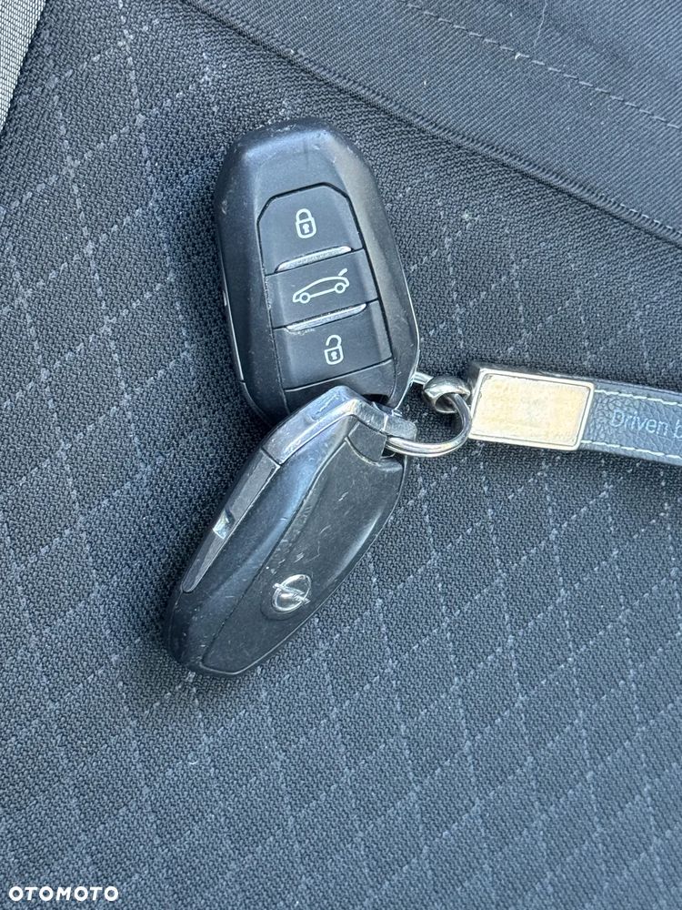 Opel Grandland X 1.2 Start/Stop Automatik INNOVATION - 34