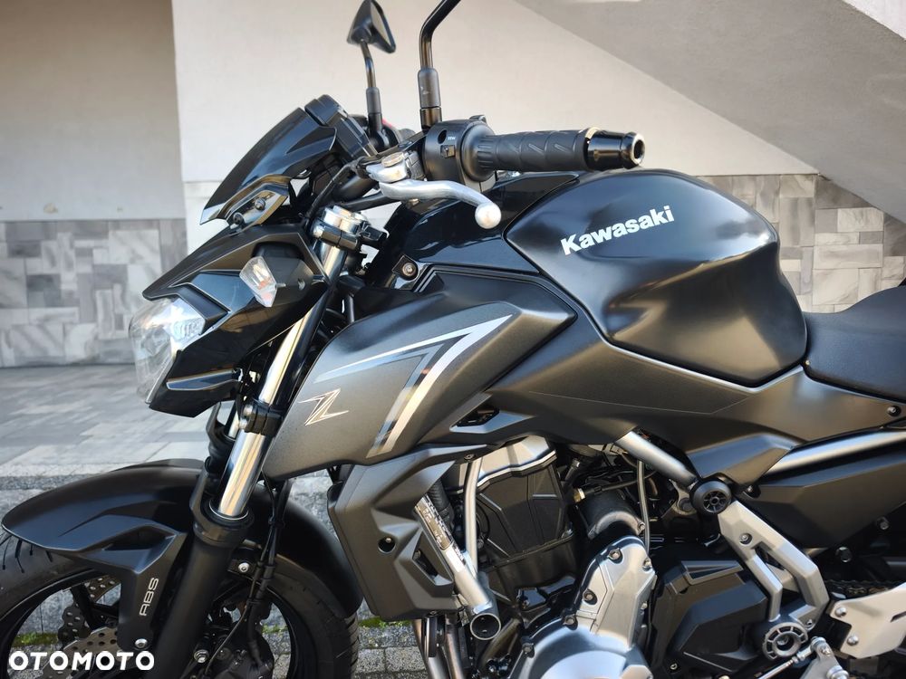 Kawasaki Z 650 - 6