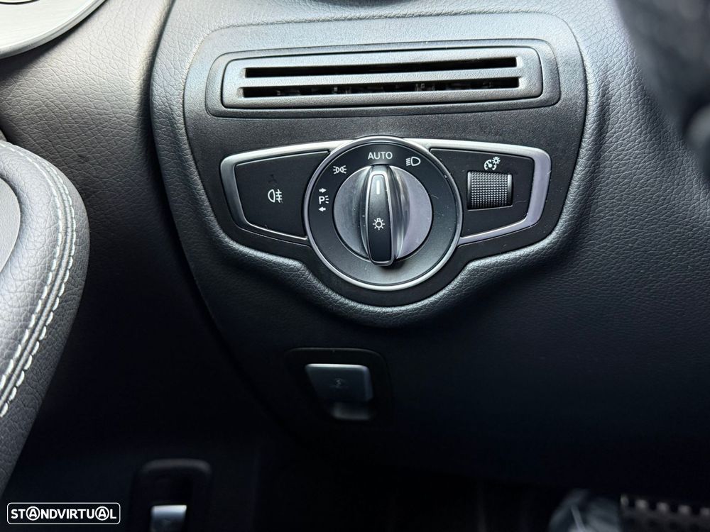 Mercedes-Benz GLC 300 de Coupé 4Matic - 28