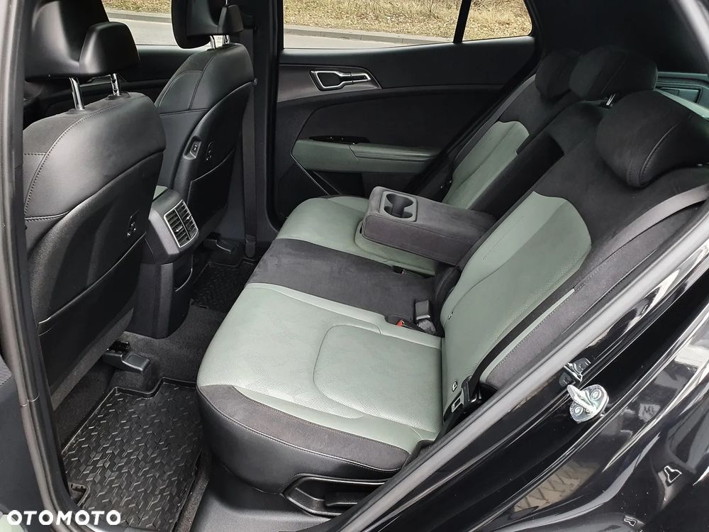 Kia Sportage 1.6 T-GDI HEV Anniversary 2WD - 14