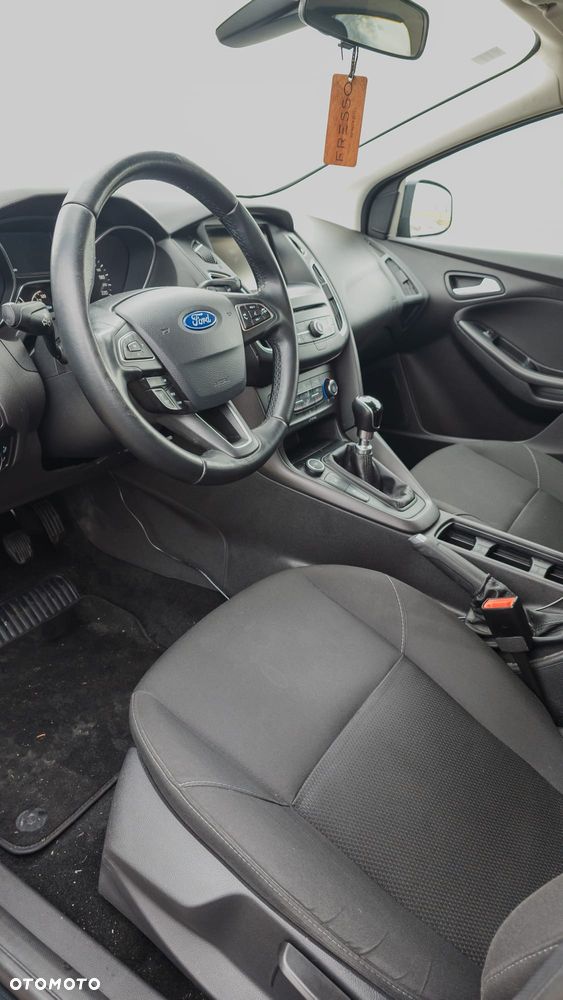 Ford Focus 1.0 EcoBoost SYNC Edition ASS - 5