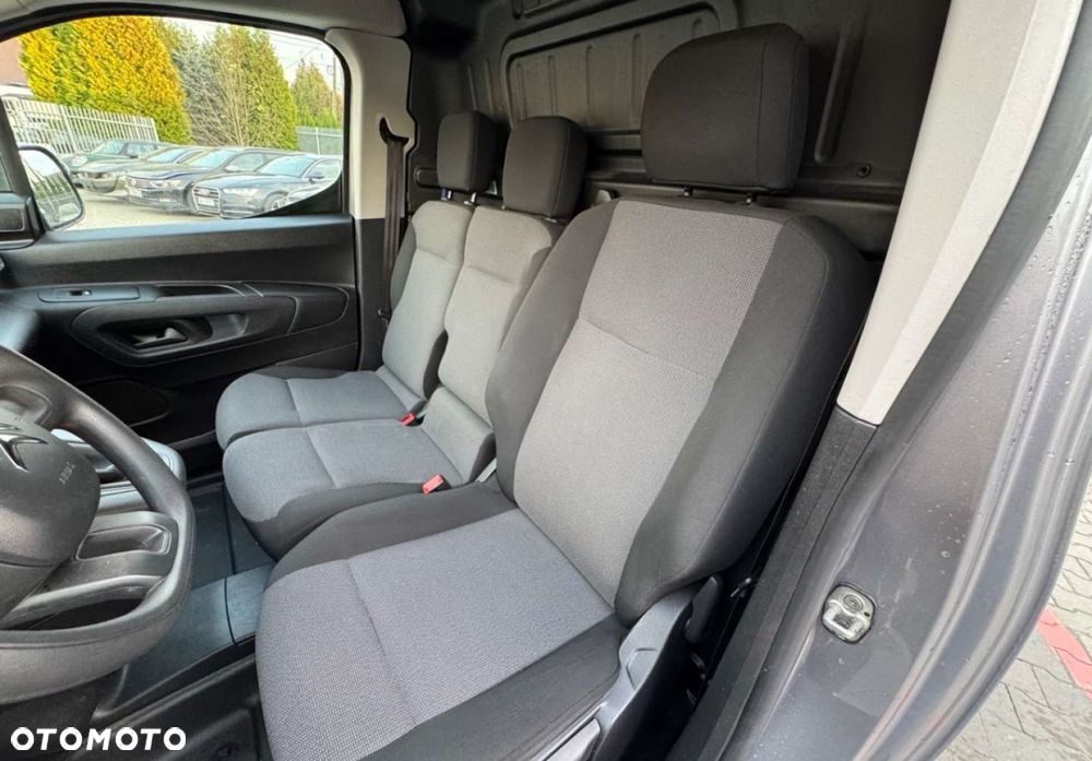 Citroën Berlingo benzyna - 17