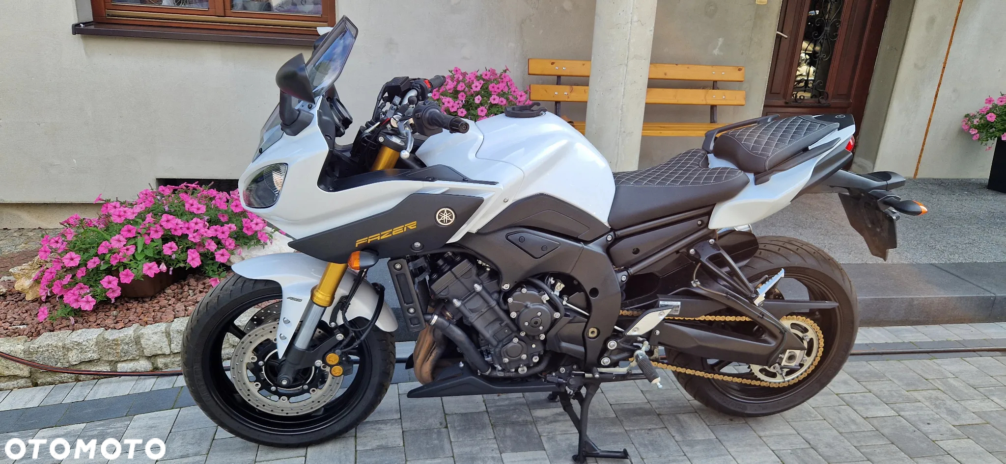 Yamaha FZ - 15